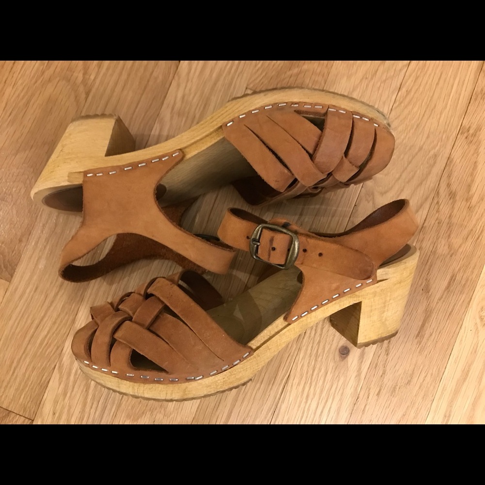 Swedish wooden leather clog sandals. Size 38.